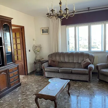 Σπίτι διακοπών Hogar Pepa Marín